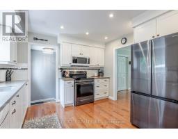 40 ST LAWRENCE BOULEVARD - 10