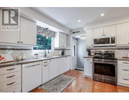 40 ST LAWRENCE BOULEVARD - 11
