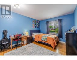 40 ST LAWRENCE BOULEVARD - 15