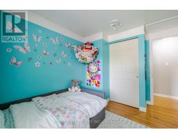 40 ST LAWRENCE BOULEVARD - 18