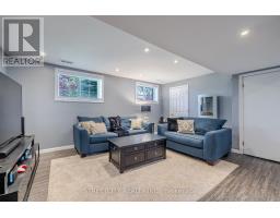 40 ST LAWRENCE BOULEVARD - 21