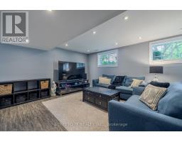 40 ST LAWRENCE BOULEVARD - 23