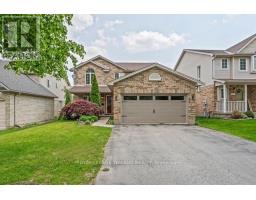 116 CEDARWOOD CRESCENT - 1