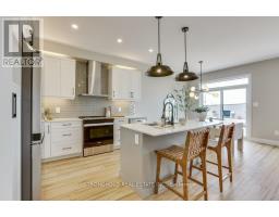 1768 FINLEY CRESCENT - 20