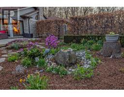 3 OLD OAK LANE - 33