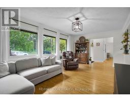 8241 SANDYTOWN ROAD - 8