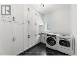 710 HICKORYRIDGE COMMON - 17