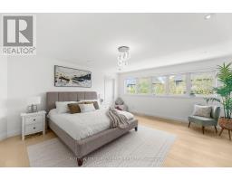 710 HICKORYRIDGE COMMON - 22