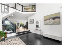 710 HICKORYRIDGE COMMON - 4