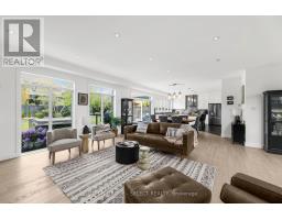 710 HICKORYRIDGE COMMON - 9
