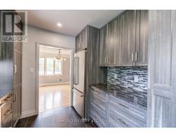 285 FRONT STREET E - 10