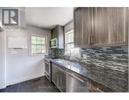 285 FRONT STREET E - 11