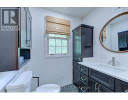 285 FRONT STREET E - 16
