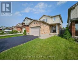 927 BRADSHAW CRESCENT - 2