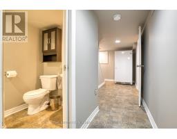42 EVERGREEN AVENUE - 38