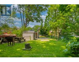 42 EVERGREEN AVENUE - 41