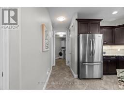 31 PEREGRINE AVENUE - 16