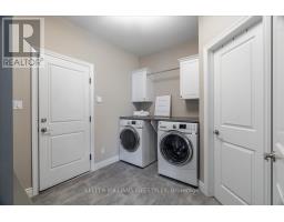 31 PEREGRINE AVENUE - 19