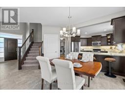 31 PEREGRINE AVENUE - 21