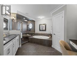 31 PEREGRINE AVENUE - 24