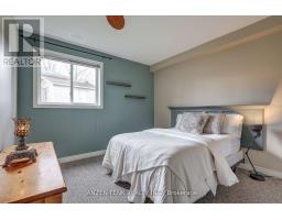 2 ROSETHORN COURT - 17