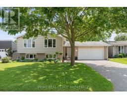 41 FARNHAM CRESCENT - 2