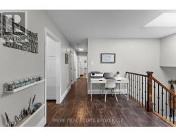 41 FARNHAM CRESCENT - 8
