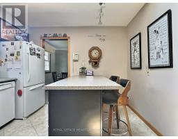 261 CHURCHILL DRIVE - 16