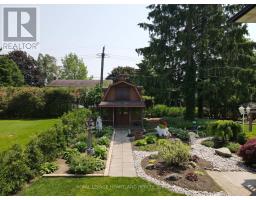 261 CHURCHILL DRIVE - 44