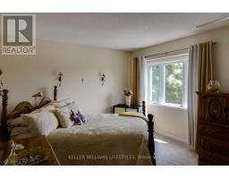 28 - 1320 SAVANNAH DRIVE - 21
