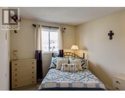 28 - 1320 SAVANNAH DRIVE - 25