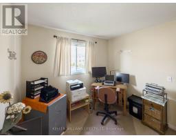 28 - 1320 SAVANNAH DRIVE - 31