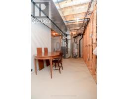 31 - 100 SOUTHGATE PARKWAY - 39