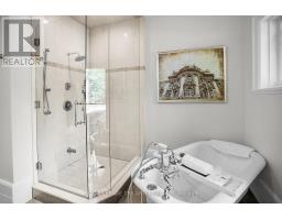 512 COLBORNE STREET - 30