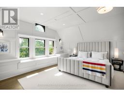 512 COLBORNE STREET - 33
