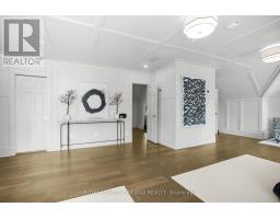 512 COLBORNE STREET - 34