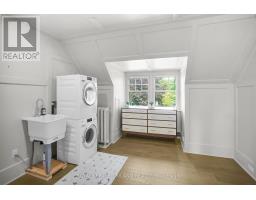 512 COLBORNE STREET - 35