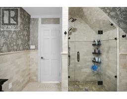 512 COLBORNE STREET - 37