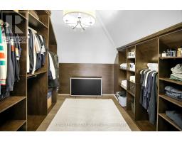 512 COLBORNE STREET - 38