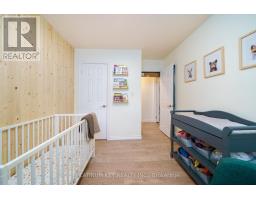 382 ADELAIDE STREET - 14