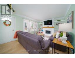 382 ADELAIDE STREET - 3