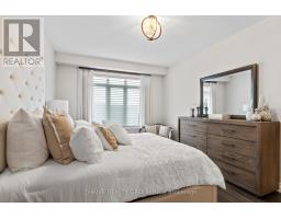 1 - 1061 EAGLETRACE DRIVE - 37