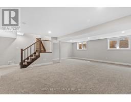 1 - 1061 EAGLETRACE DRIVE - 43
