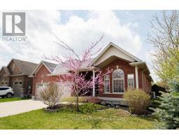 396 MACDONALD STREET - 43