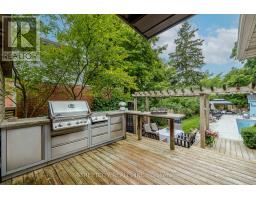931 WATERLOO STREET - 35