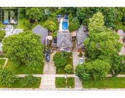 931 WATERLOO STREET - 49