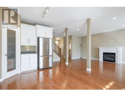 702 SPRINGWOOD CRESCENT - 11