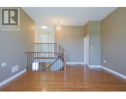 702 SPRINGWOOD CRESCENT - 14