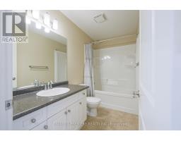 702 SPRINGWOOD CRESCENT - 20