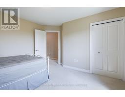 702 SPRINGWOOD CRESCENT - 22
